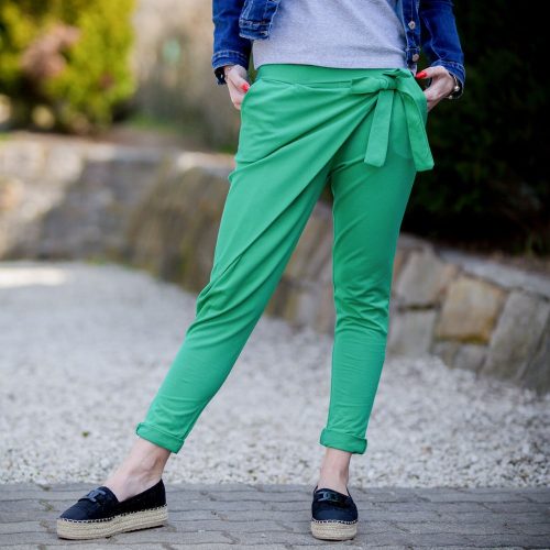 Egyszínű átlapolt zöld nadrág (S-M)